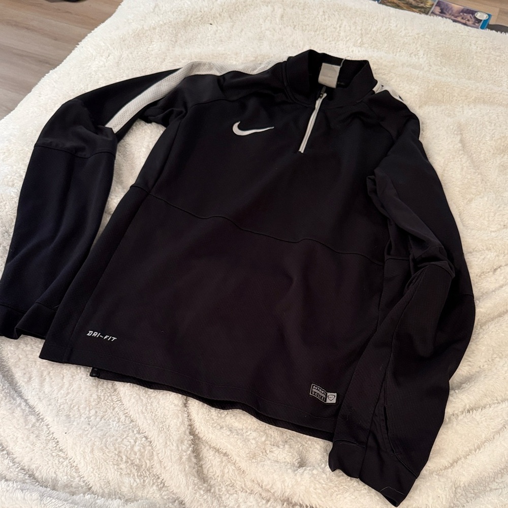 Nike Black and White Sports Pullover